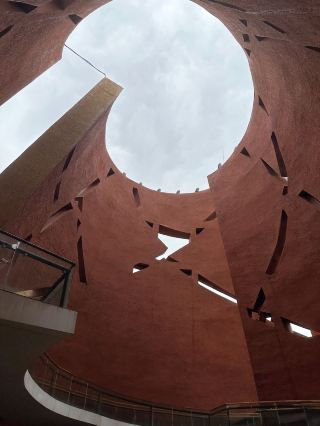 Discover niche treasures by visiting the Yangshao Culture Museum!