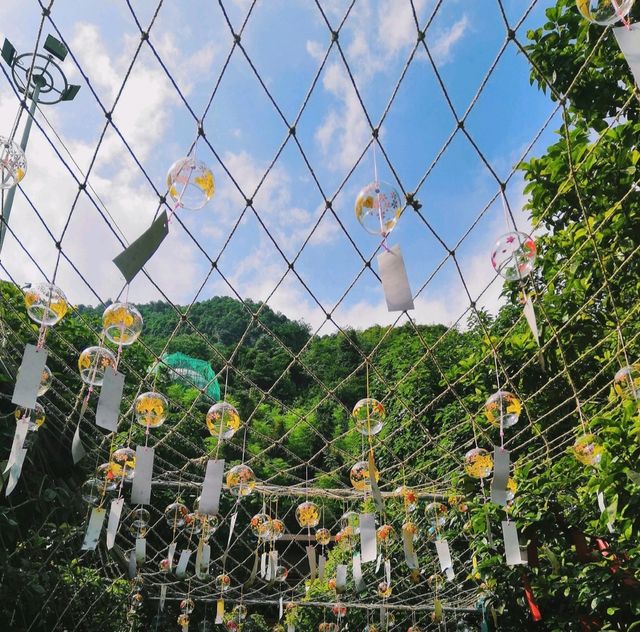 在山野清風之間泡一個養生溫泉