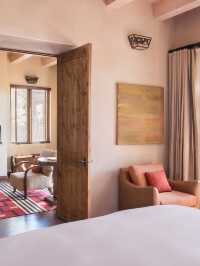 🌟 Santa Fe's Enchanting Hideaway: Four Seasons Resort 🌄✨
