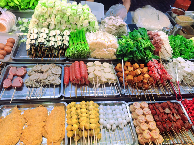 青島呂家莊夜市，美食愛好者的天堂