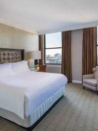 🌟 Philly's Finest: Ritz-Carlton's Luxe Experience 🌟
