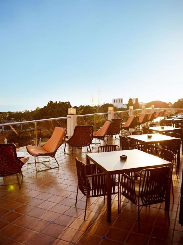🌟 Marbella's Luxe Hideaway: Oasis by Don Carlos 🌴✨