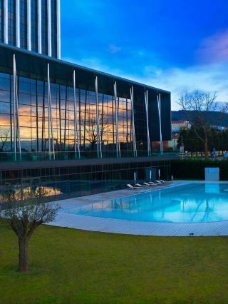 🌟 Braga's Best: Meliá Braga Hotel & Spa 🌟