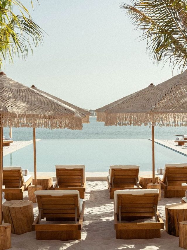 🌴🏰 Luxe Dubai Escapes: St. Regis Palm Jumeirah 🛍️🌊