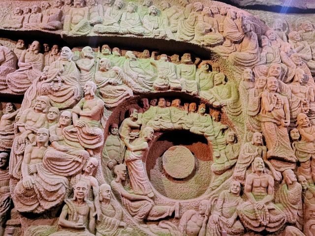 Oriental Buddha Capital: Hidden Germ in The Shadowof The Colossus