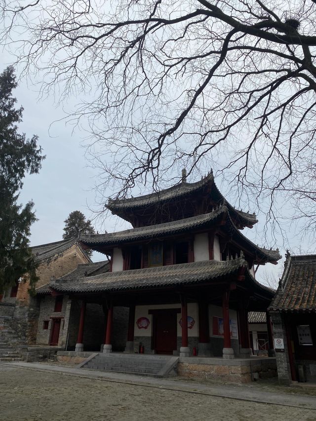 南陽香嚴寺旅遊攻略。