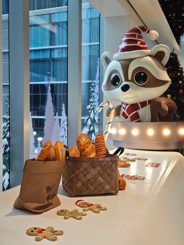 嘉里中心聖誕樹真的很棒