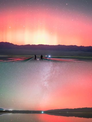 Hidden Gem in Hami: The Colorful Lake, a Pink Dream World