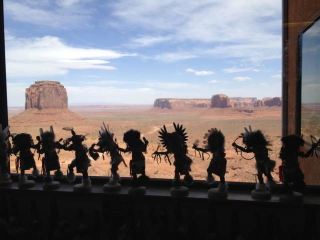 "Monument Valley: A Dreamland Carved by Time"