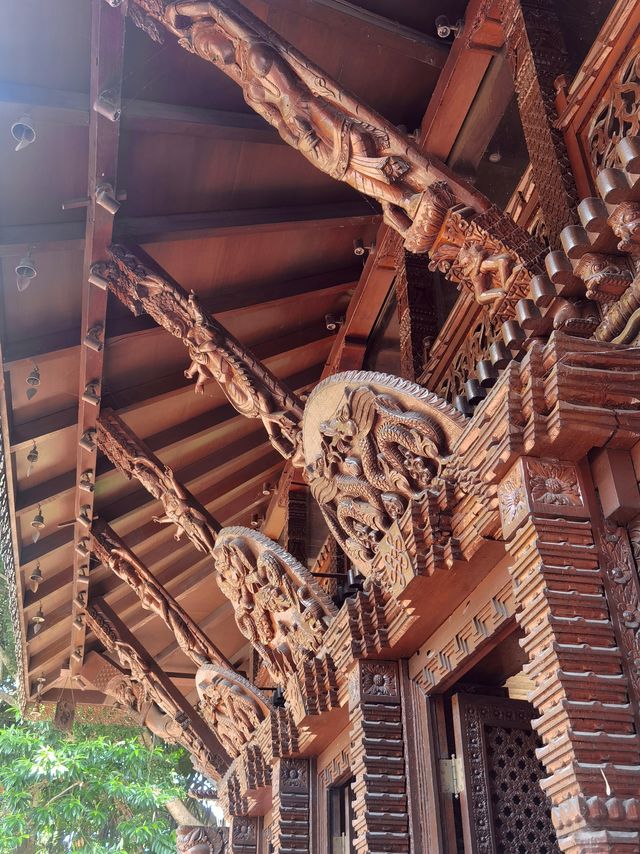 為何精緻的尼泊爾和平塔會建在澳洲？