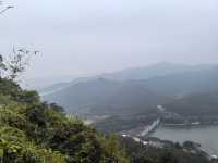 春來尋夢石竹山