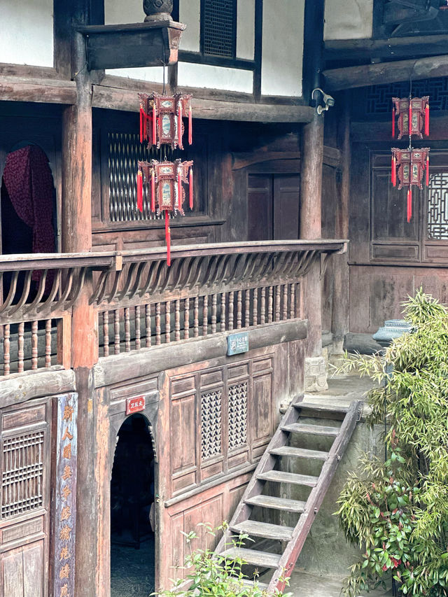 －腳踏三省的古鎮