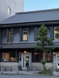 🇯🇵大阪必打卡！京橋河畔獨棟咖啡店Embankment Coffee✨