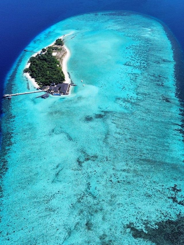 仙本那的玻璃海顏色是最能治癒心情的顏色