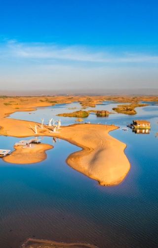 Come to Wuhai, where romance meets the desert and the sea