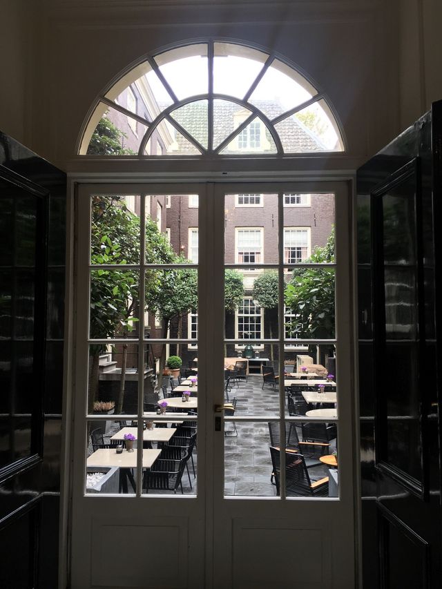阿姆斯特丹嘅精品瑰寶 ｜ Dylan Hotel   酒店評分與地址 位於阿姆斯特丹市中心嘅迪蘭