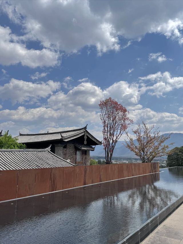 麗江必住酒店｜睡在玉龍雪山下的文青設計收藏酒店