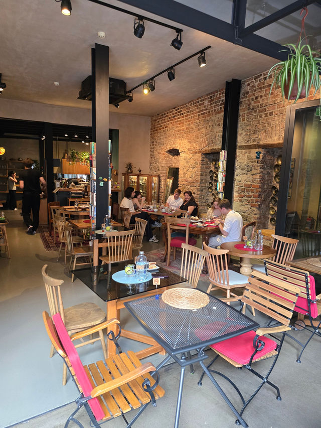 Stylish Oasis in Istanbul