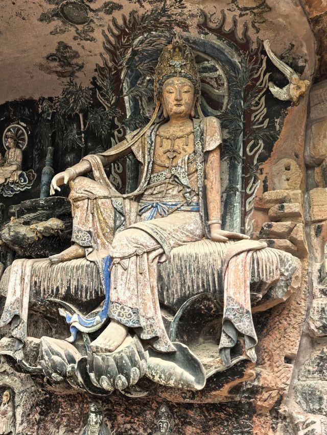 安岳石窟穿越指南｜千年佛光裡的唐宋美學暴擊