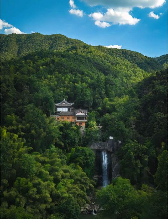 【天台山秋意濃度攀升｜在佛宗道源邂逅江南最詩意的秋天】