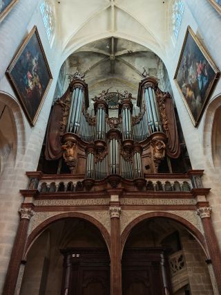 Dorleau Cathedral: A Gothic gem that bears witness to the city's glory