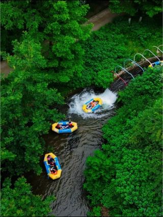 Maoshan Forest World: An amazing "lying-down rafting" experience – a full day and night of pure bliss! 🌳🌊
