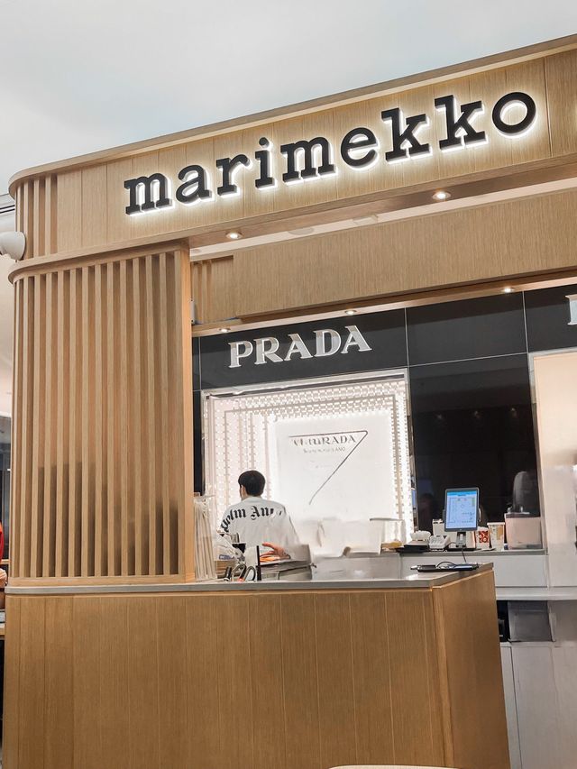 Marimekko Central embassy 🌸🌼