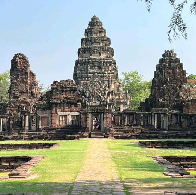 Pharsath Hin Phimai