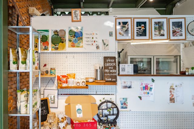 บ้านใบ Cafe Homemade ทำด้วย HeartMade