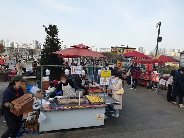 Yeouido Hangang Park