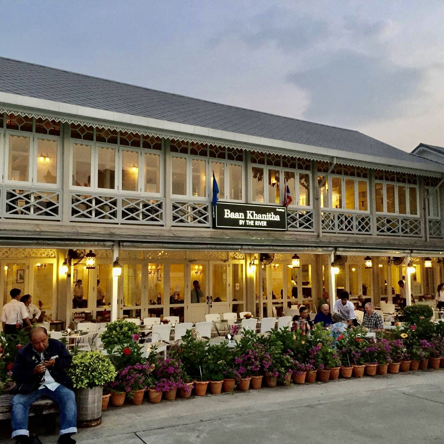 The Riverside Restaurants in Asiatique Open Air Mall, Bangkok