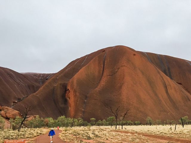 澳洲🇦🇺<在世界中心呼喚愛>之巨石