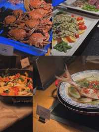 🍽️ 台南遠東Cafe：品味盛宴，多樣料理盡在這裡！🍰🍣