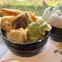 【京都・伏見稲荷】縁起良い料理と鳥居で開運気分「五穀豊穣のお茶屋ごはん五木茶屋 伏見稲荷店」