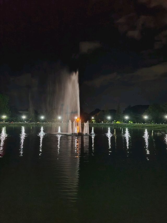Tat Chomphu Reservoir park