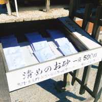 【京都】清めの盛砂はお参りお忘れなく