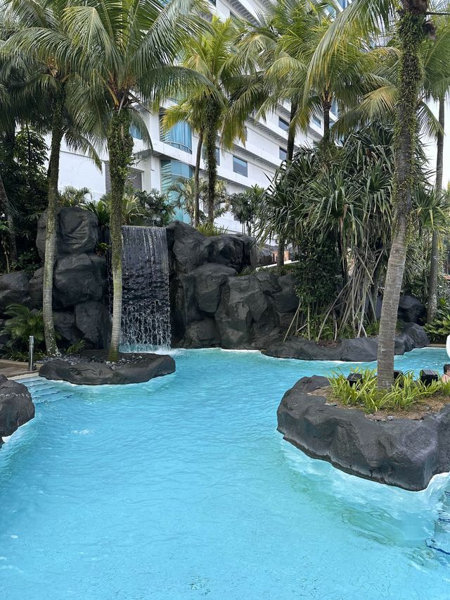 Tropical Vibes Vacation 🌴