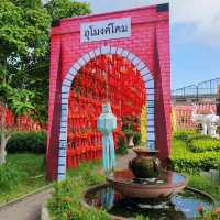 สักการะ อนุสาวรีย์ พระนางจามเทวี ณ เมืองลำพูน