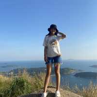 ผาหินดำ ⛰️
