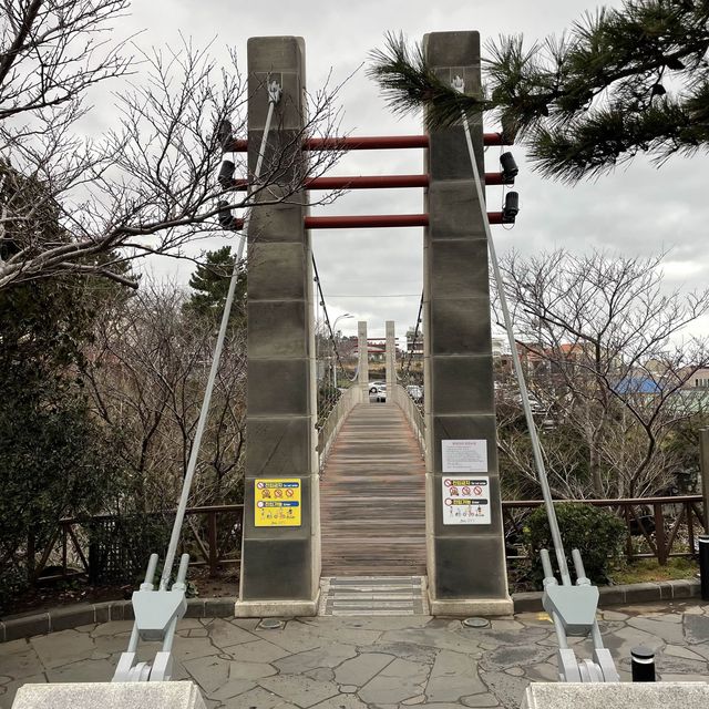 제주공항에서 가까워서 접근성이 용이한 용두암, 용연구름다리