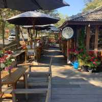 Bee & Rose café