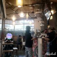 ร้านก๋วยเตี๋ยว หยวน หมิง หยวน