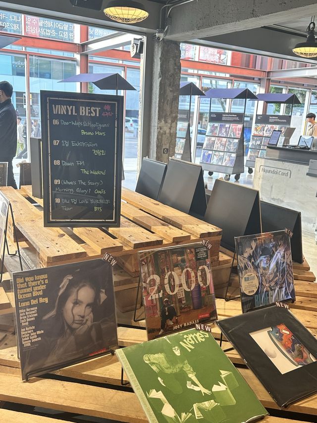 LP 감성 가득 느낄 수 있는 현대카드 바이닐앤플라스틱 🎵
