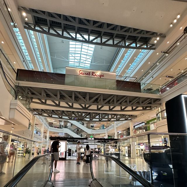 Plaza Singapura - Singapore