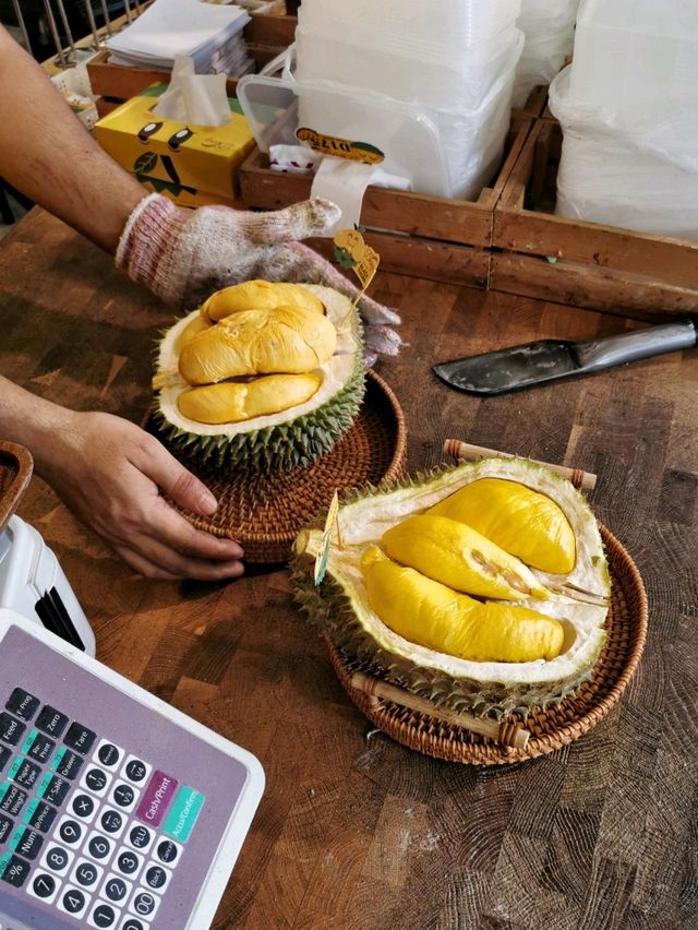 A delightful Durian Fest in SS2! 