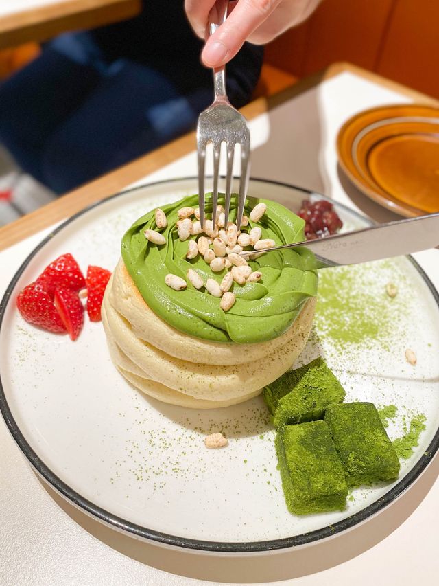 《🧡沙田歐陸風cafe🍹｜招牌楓糖漿煙肉漢堡🍔& 打卡抹茶梳乎厘》