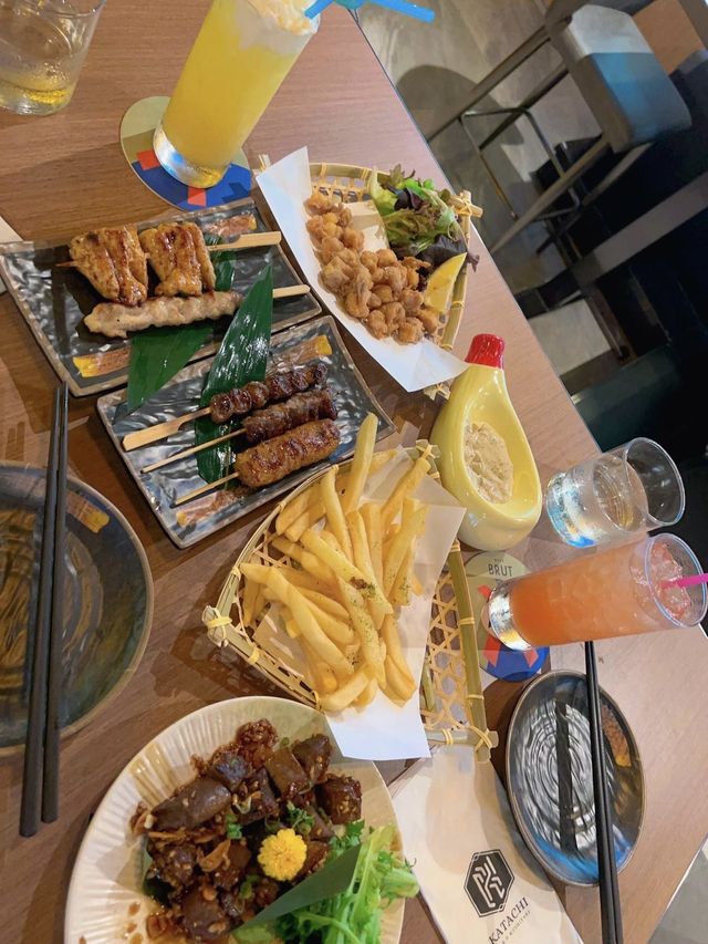 24小時營業不限時高質串燒酒吧餐廳🍻|形 (元朗) 24小時營業不限時高質串燒酒吧餐廳🍻|形 (元朗)