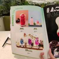 樹葉婆娑！綠意盎然！超有意境大樹餐廳