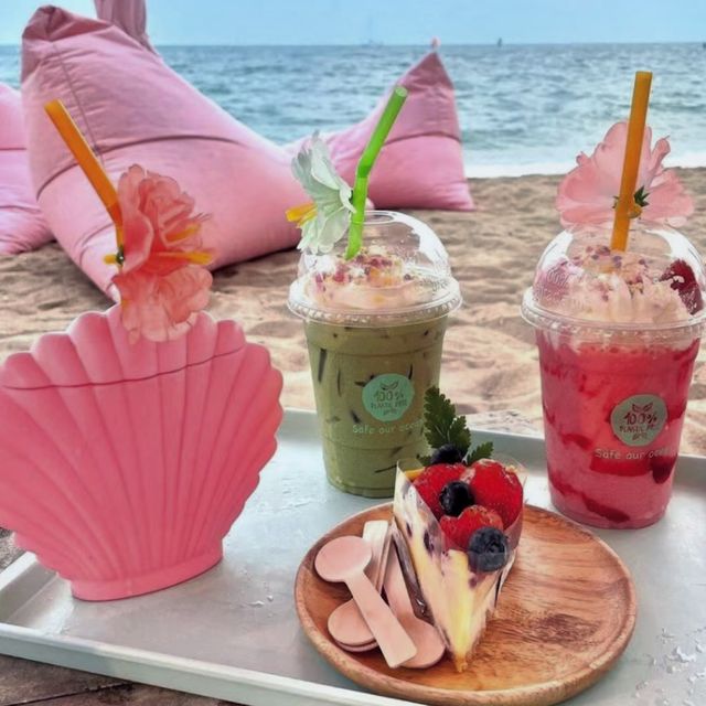 💖芭堤雅沙灘上嘅粉紅色Cafe