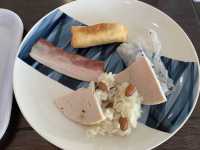 ベトナム　ベトナム観光　ハノイ　ノイバイ国際空港プライオリティパスを利用してラウンジで優雅な朝食を！